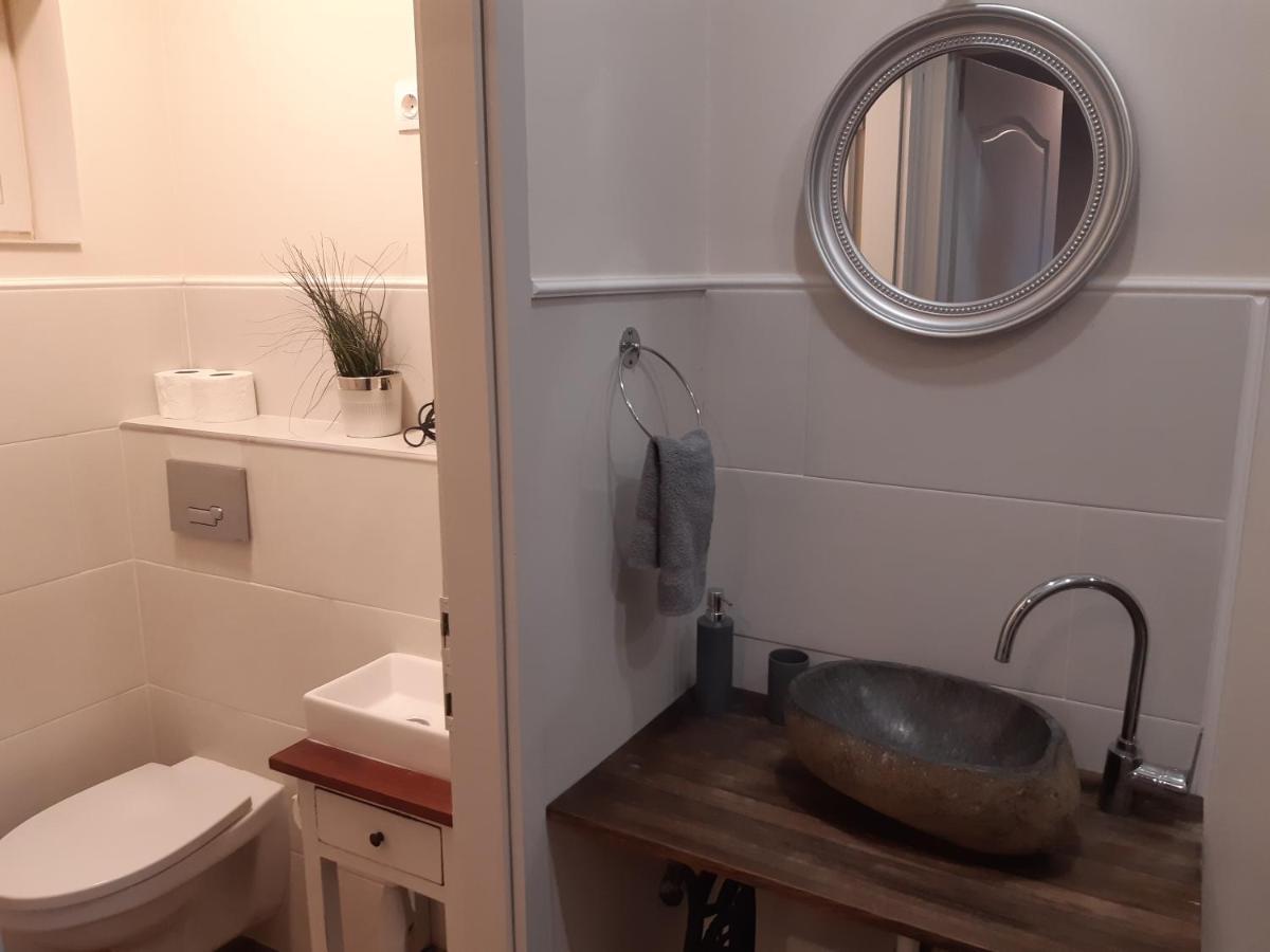טטה Ady Apartman מראה חיצוני תמונה