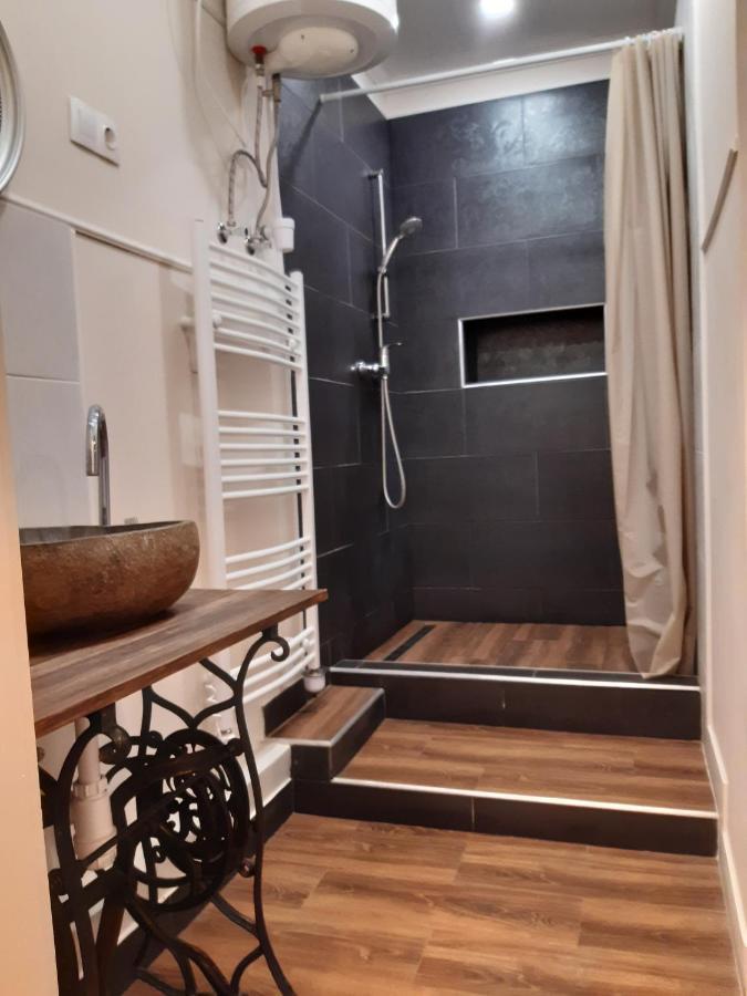 טטה Ady Apartman מראה חיצוני תמונה